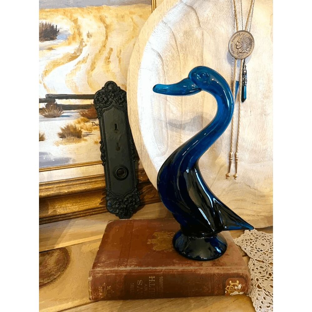 Vintage Viking Glass Bluenique Duck Figurine – Epic Line #1317 “Head Up Duck” –